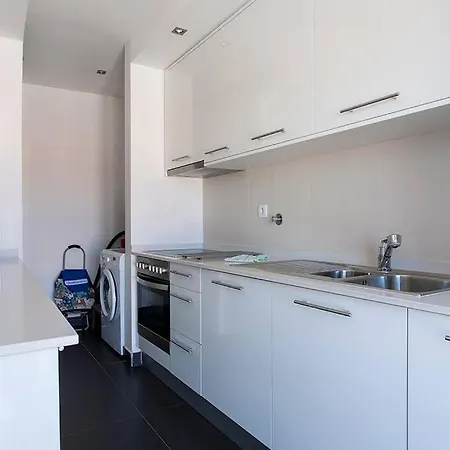 Guestready - Chic Flat Near Estrela Garden Apartment Lisbon