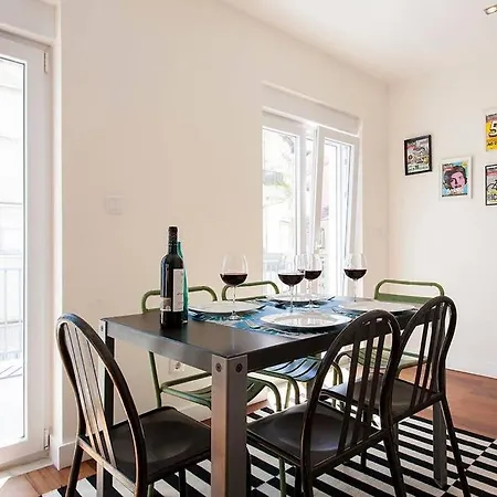 Guestready - Chic Flat Near Estrela Garden Apartment