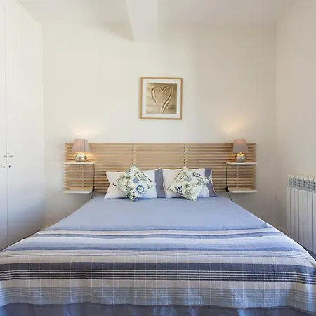 Altido Joyful 2br With Terrace Nearby São Bento Palace Apartamento *
