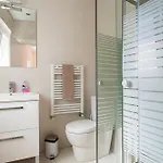 Apartment Guestready - Chic Flat Near Estrela Garden Lisbon