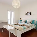 Guestready - Chic Flat Near Estrela Garden Apartment *