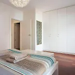 Guestready - Chic Flat Near Estrela Garden *