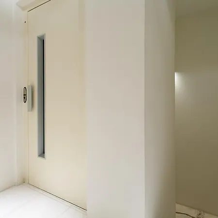 Joivy Joyful 2br With Terrace Nearby Sao Bento Palace Apartment
